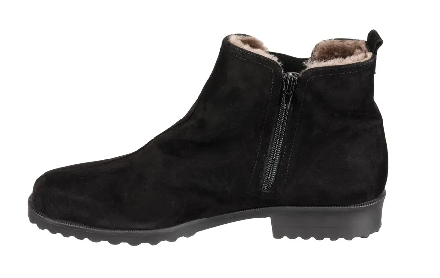 Br Bear Black
