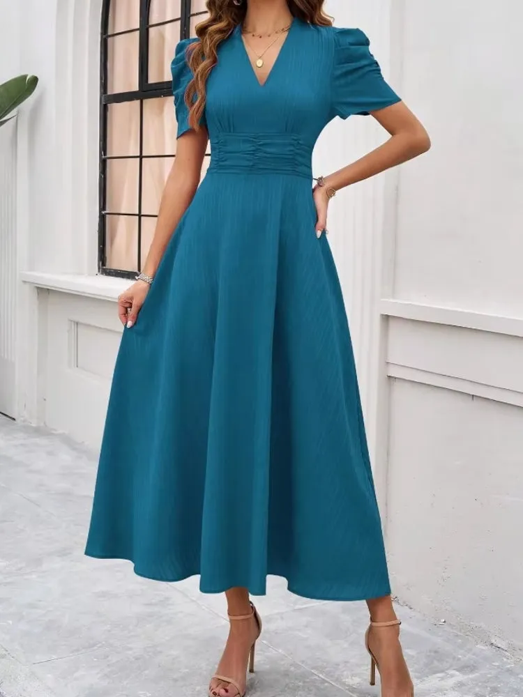 Elegance of High-Waisted Solid Color Dresses for Summer