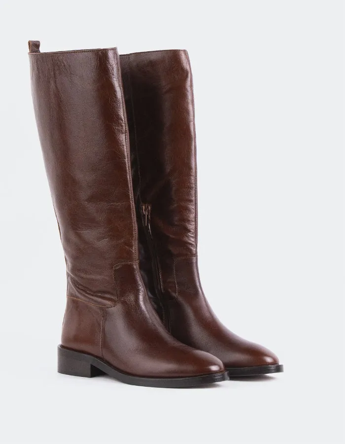 Moyle Chestnut Leather