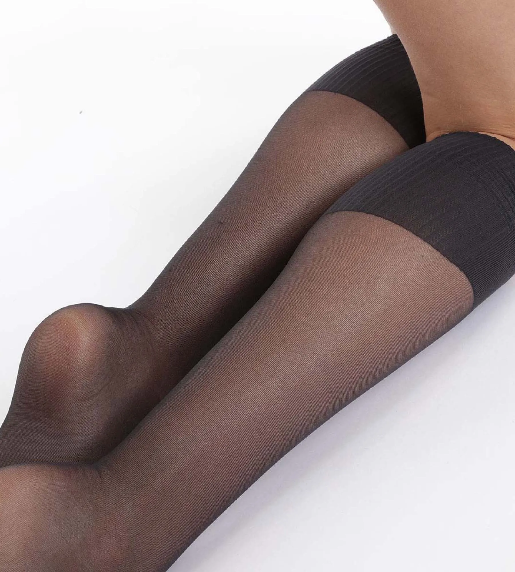 Pack of 2 pairs of black AbsoluFlex 20 transparent knee highs