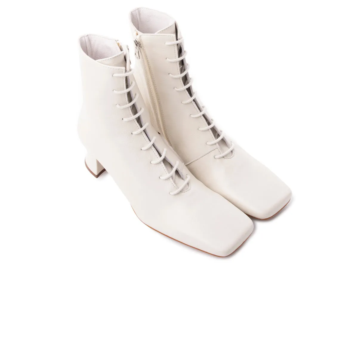 Trafalgar Off White Leather